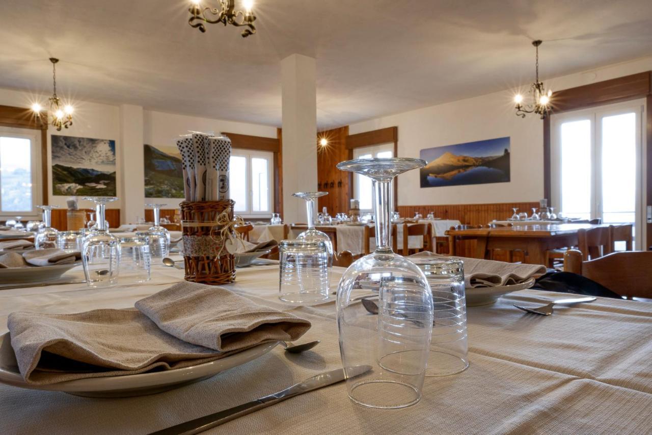 Albergo Ristorante Payarin Ormea Exteriör bild