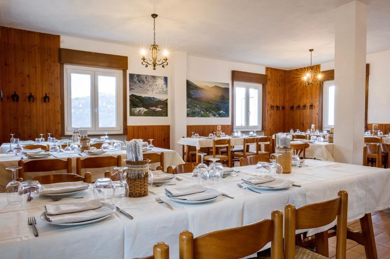 Albergo Ristorante Payarin Ormea Exteriör bild